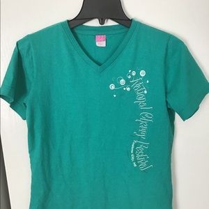 Women’s V neck tee-shirt